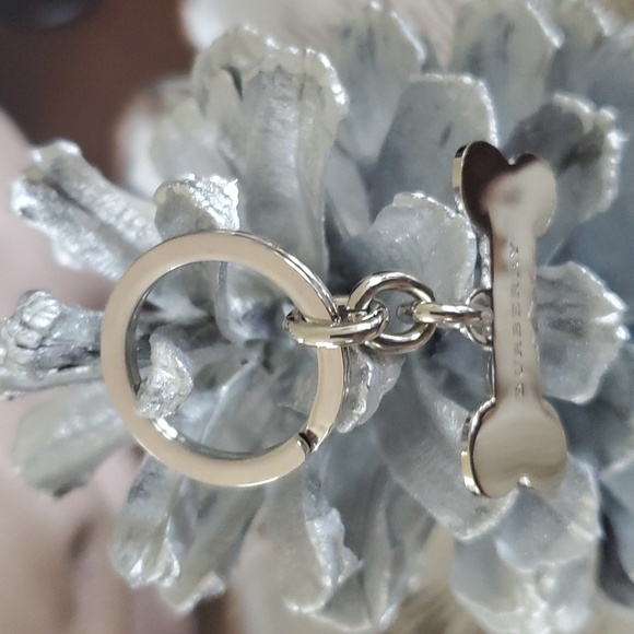 Burberry keychain, keyring - Picture 2 of 5